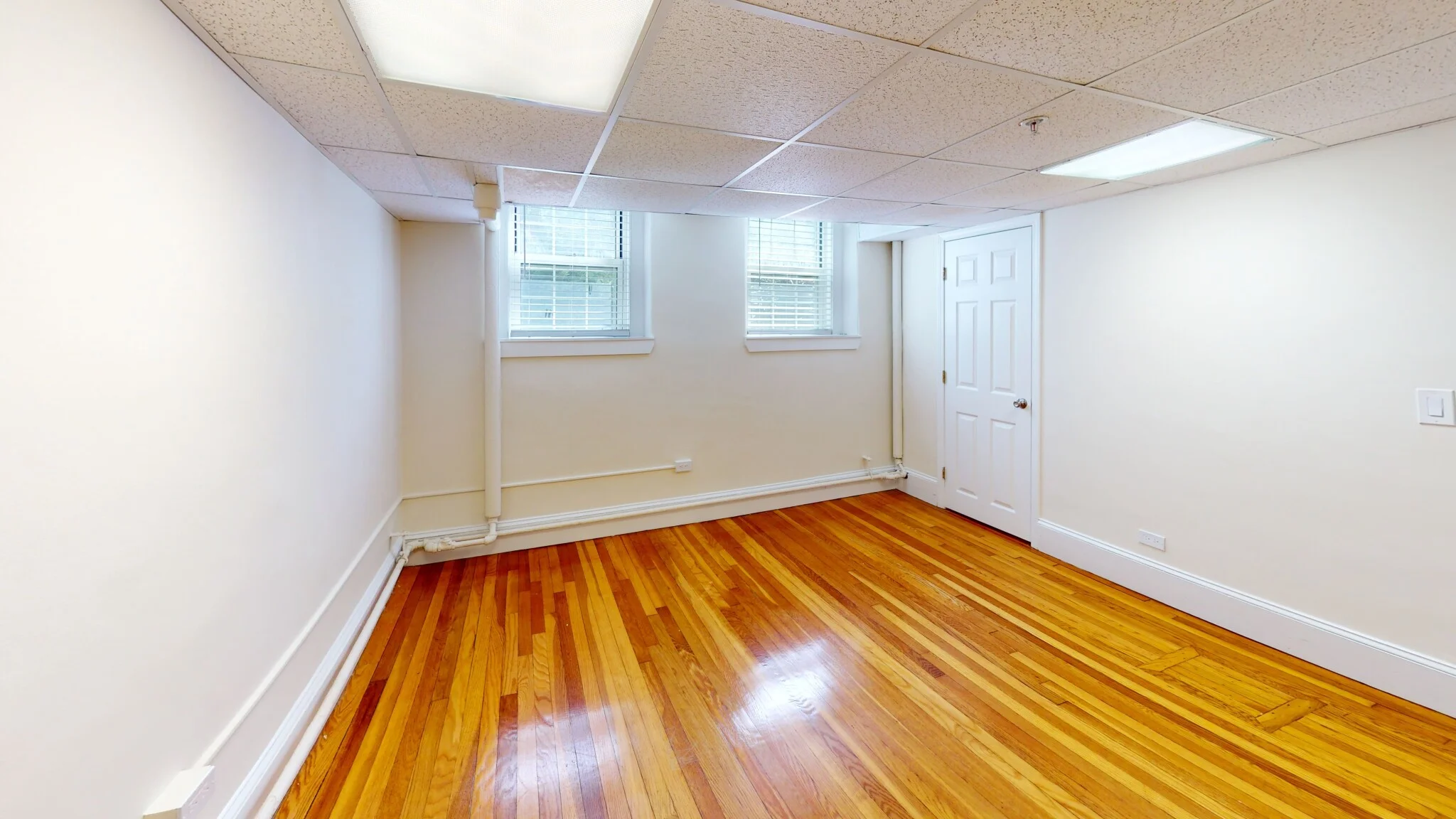1 bed, 1 bath apartment for rent at 1401 Beacon St Unit B03, Coolidge Corner — photo 3 of 9