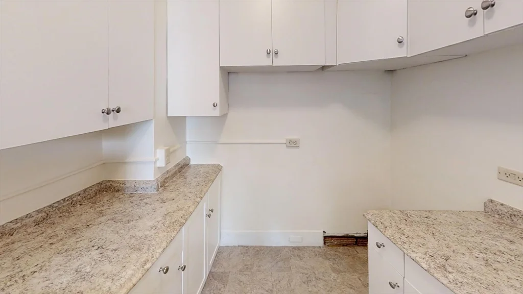 1 bed, 1 bath apartment for rent at 1401 Beacon Unit 207, Coolidge Corner — photo 12 of 14