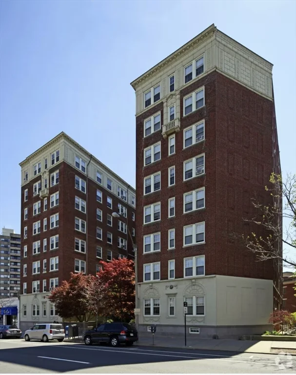 1 bed, 1 bath apartment for rent at 1401 Beacon Unit 307, Coolidge Corner — photo 15 of 15