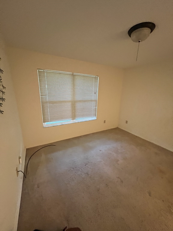 1 bed, 1 bath apartment for rent at 1401 Palmetto Unit 420, Daytona Beach — photo 4 of 26