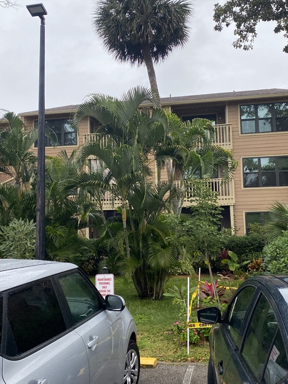 1 bed, 1 bath apartment for rent at 1401 Palmetto Unit 420, Daytona Beach — photo 17 of 26