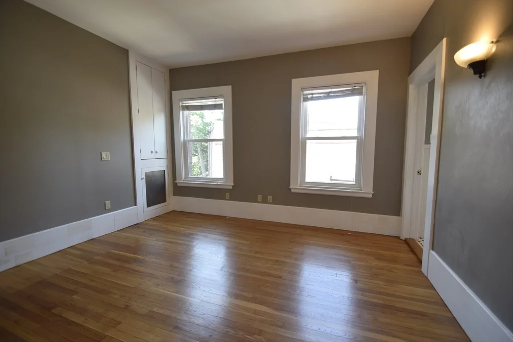 2 bed, 1 bath apartment for rent at 1402 Beacon St Unit 3, Coolidge Corner — photo 7 of 13