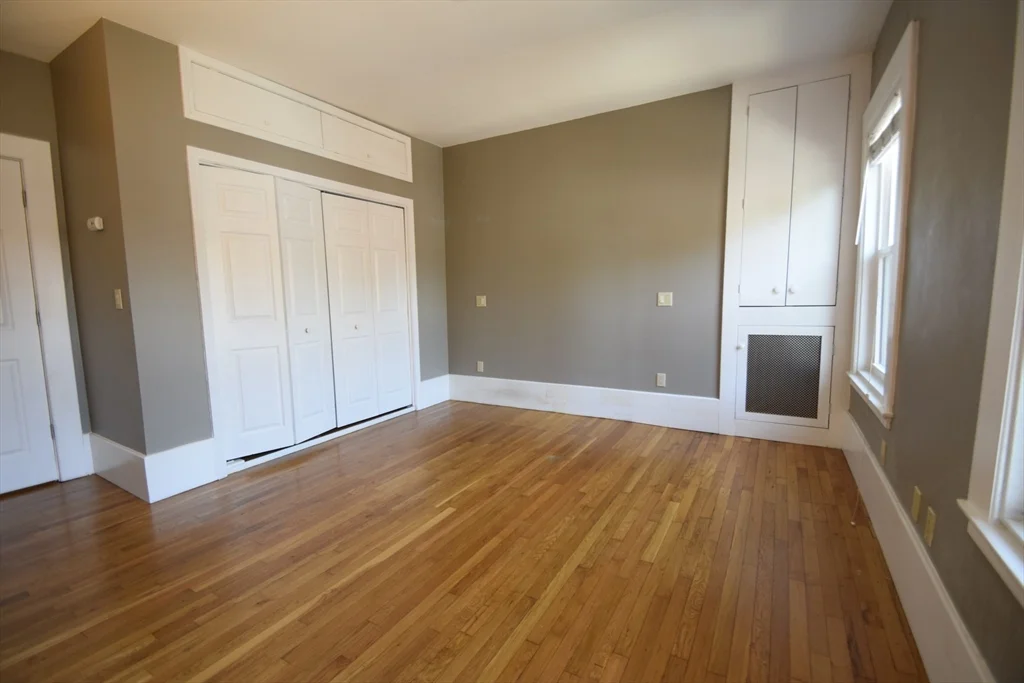 2 bed, 1 bath apartment for rent at 1402 Beacon St Unit 3, Coolidge Corner — photo 8 of 13