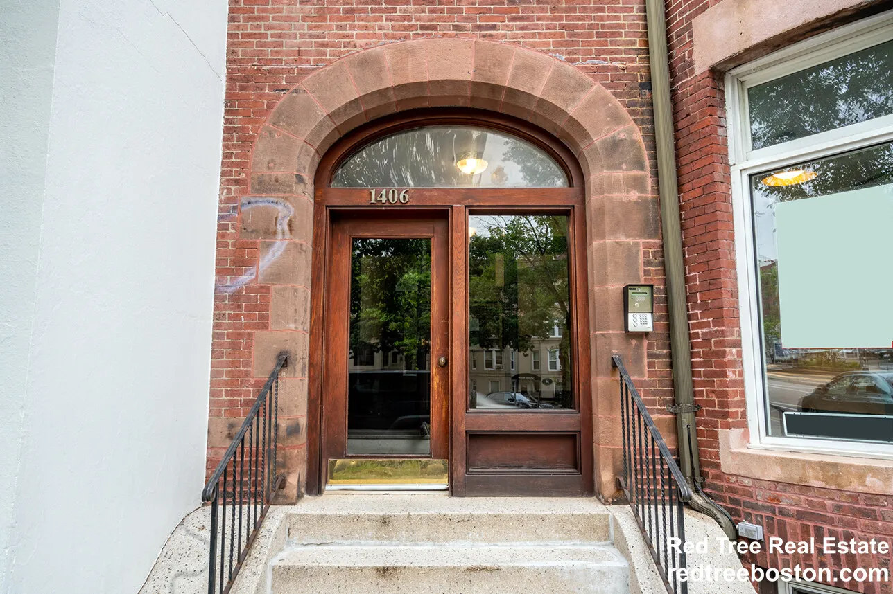 1 bed, 1 bath apartment for rent at 1404 Beacon St Unit 3, Corey Hill — photo 15 of 18