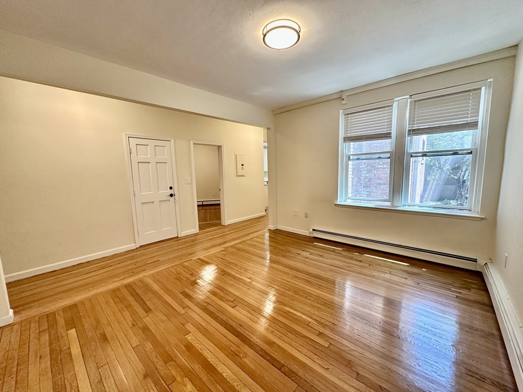 2 bed, 1 bath apartment for rent at 1405 Beacon Unit 2, Coolidge Corner — photo 1 of 6