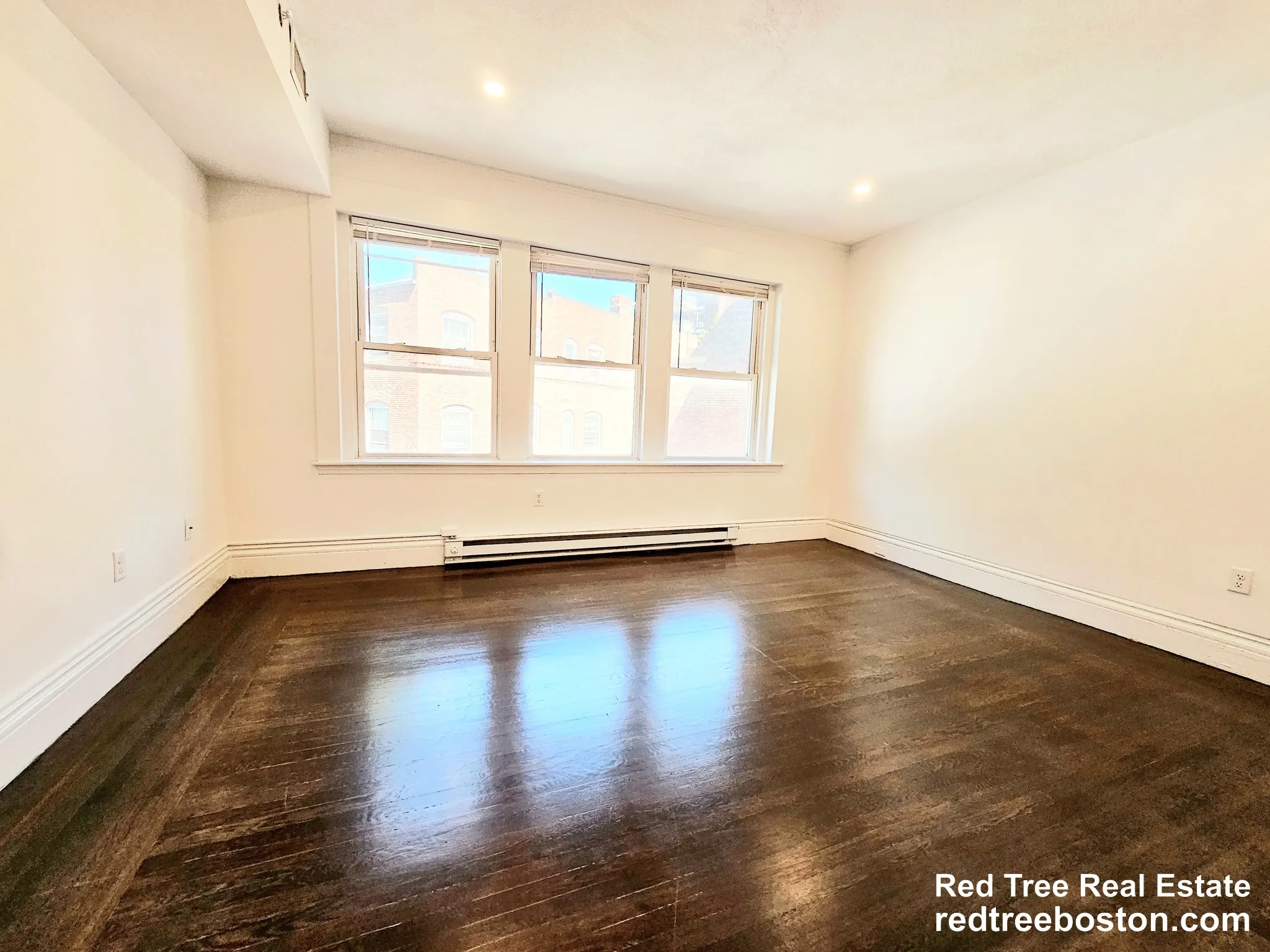 3 bed, 2 bath apartment for rent at 1406 Beacon St Unit 2, Corey Hill — photo 7 of 35