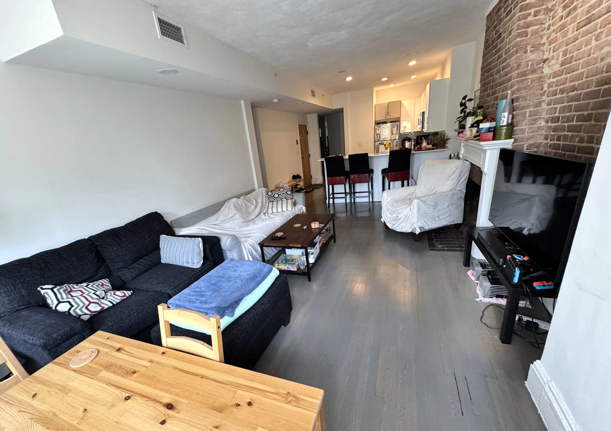 3 bed, 2 bath apartment for rent at 1406 Beacon St Unit 3, Corey Hill — photo 5 of 16