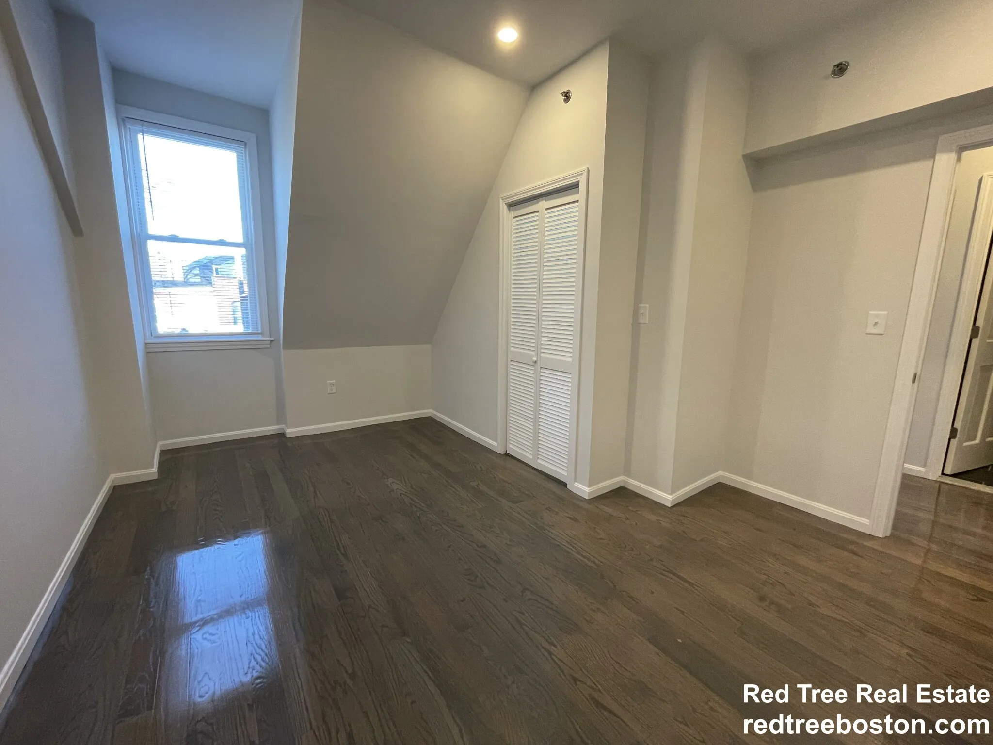 3 bed, 2 bath apartment for rent at 1406 Beacon St Unit 4, Corey Hill — photo 12 of 30