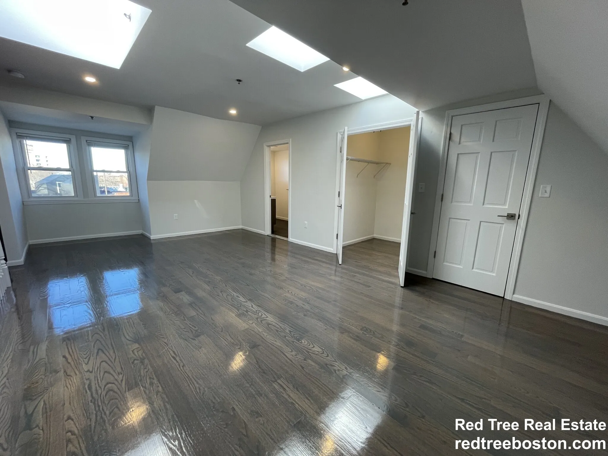3 bed, 2 bath apartment for rent at 1406 Beacon St Unit 4, Corey Hill — photo 26 of 30