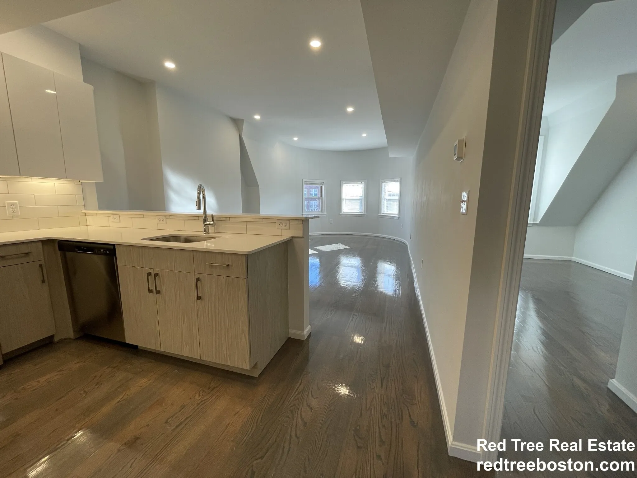 3 bed, 2 bath apartment for rent at 1406 Beacon St Unit 4, Corey Hill — photo 11 of 30