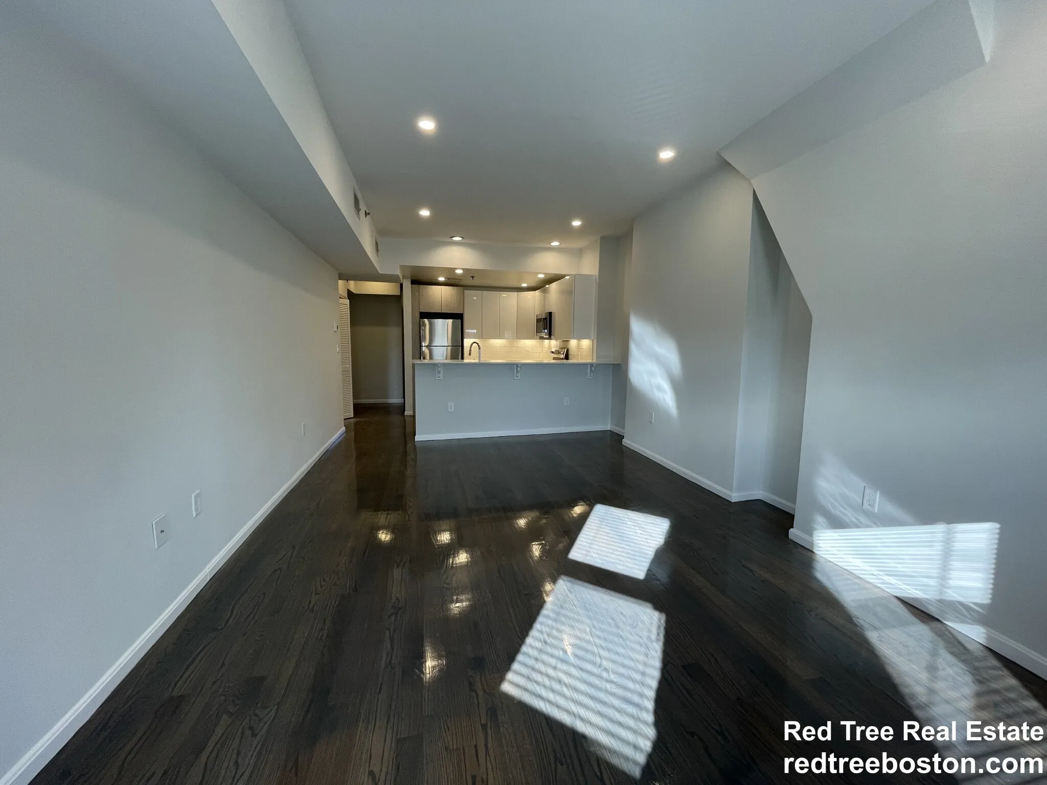 3 bed, 2 bath apartment for rent at 1406 Beacon St Unit 4, Corey Hill — photo 6 of 30