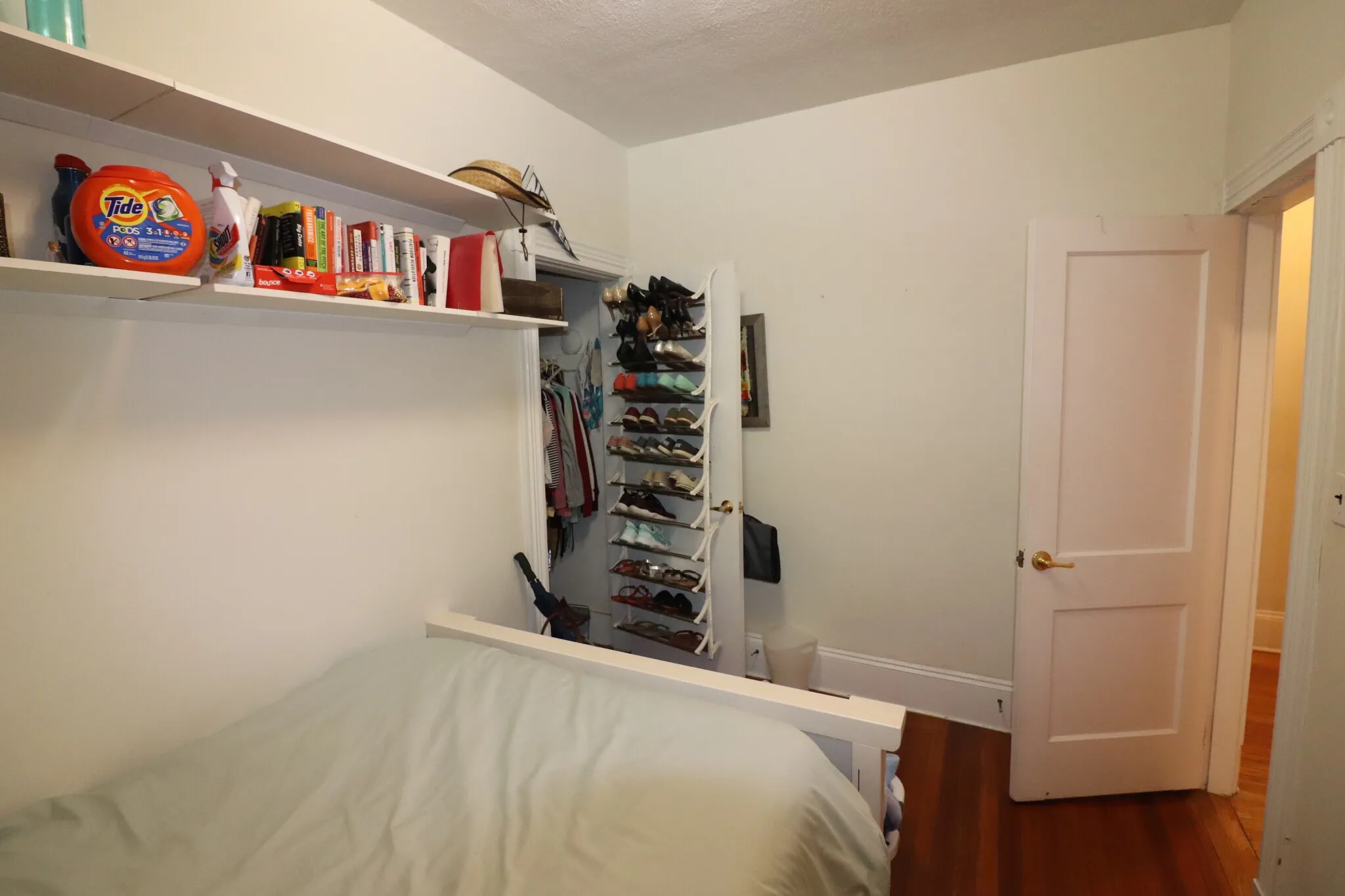 3 bed, 2 bath apartment for rent at 1407 Beacon St Unit 6, Coolidge Corner — photo 10 of 13