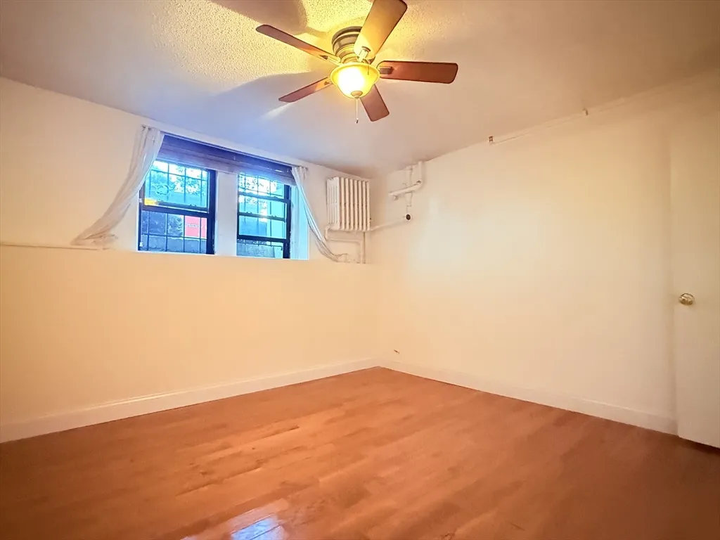 1 bed, 1 bath apartment for rent at 1408 Commonwealth Ave Unit 2, Brighton — photo 11 of 12