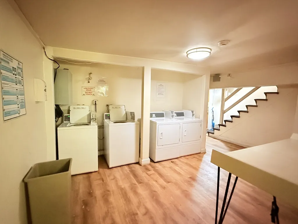 1 bed, 1 bath apartment for rent at 1408 Commonwealth Ave Unit 2, Brighton — photo 2 of 12