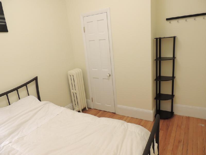1 bed, 1 bath apartment for rent at 141 Arlington St Unit 5, Back Bay — photo 4 of 6