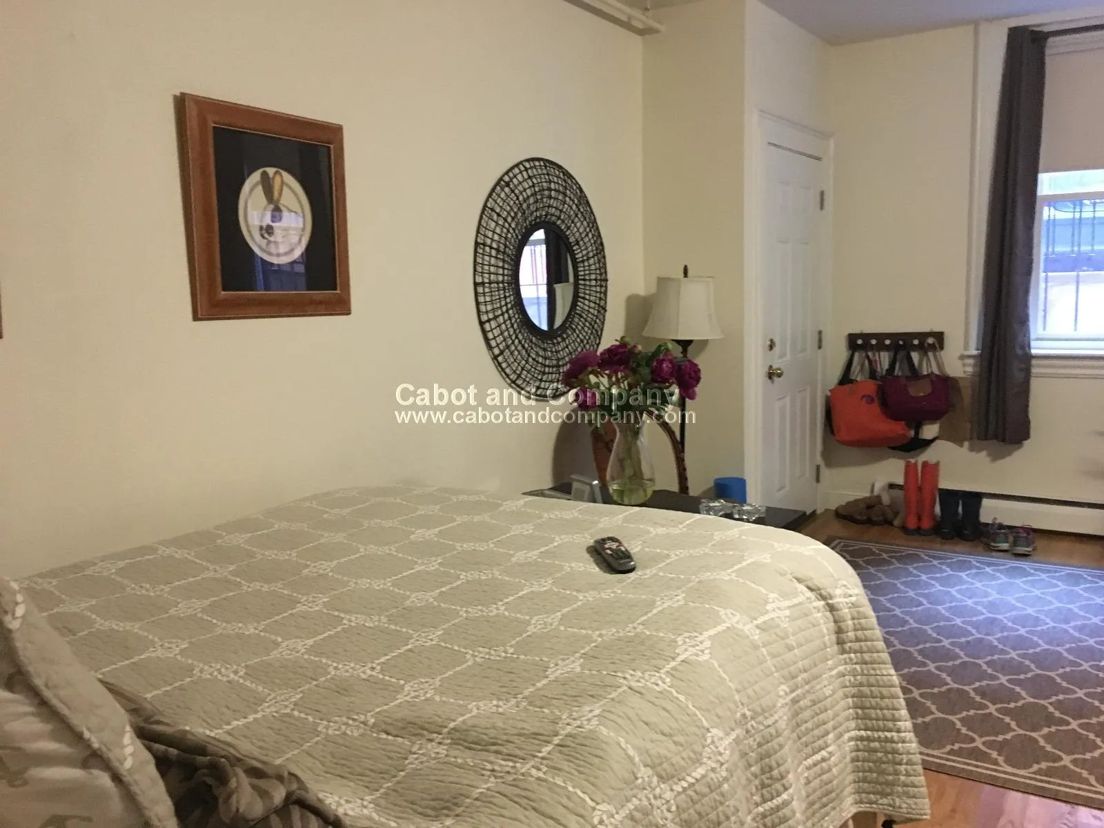 Studio bed, 1 bath apartment for rent at 141 Beacon St Unit 2, Back Bay — photo 4 of 6