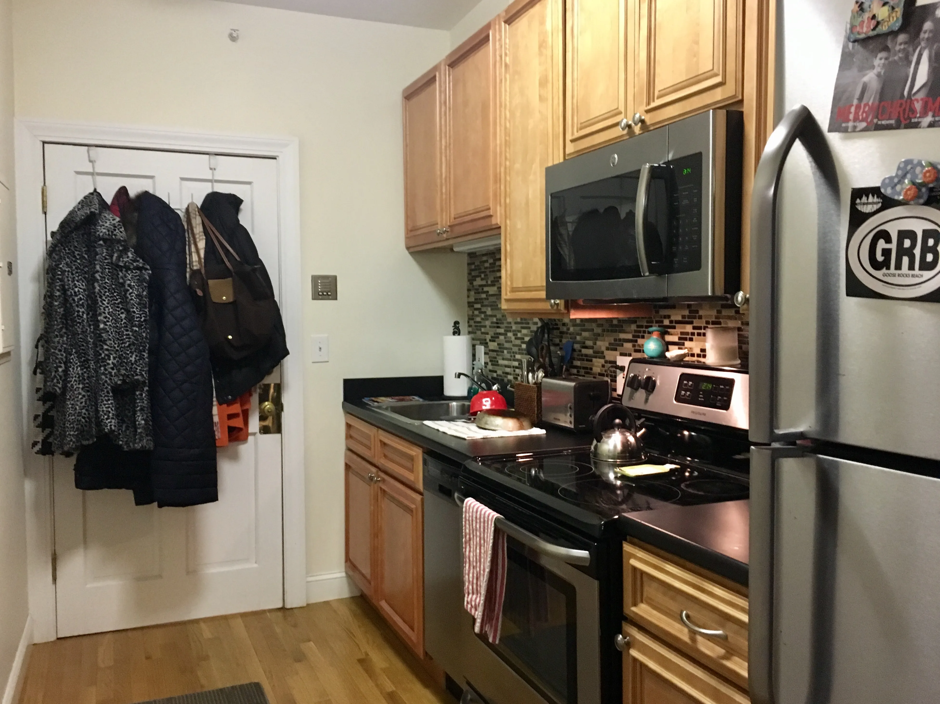 Studio bed, 1 bath apartment for rent at 141 Beacon St Unit 2A, Back Bay — photo 2 of 7