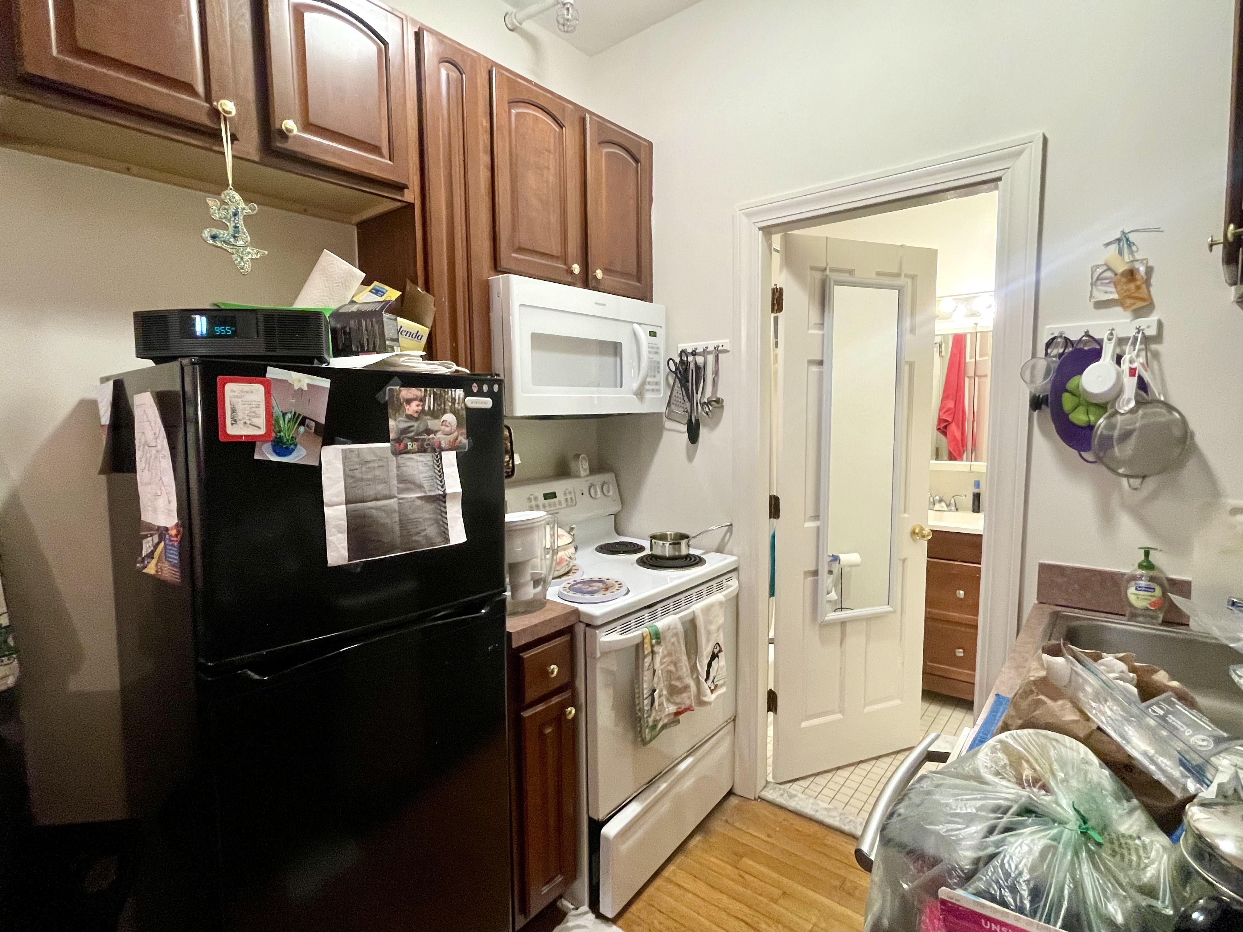 Studio bed, 1 bath apartment for rent at 141 Beacon St Unit 3A, Back Bay — photo 5 of 10