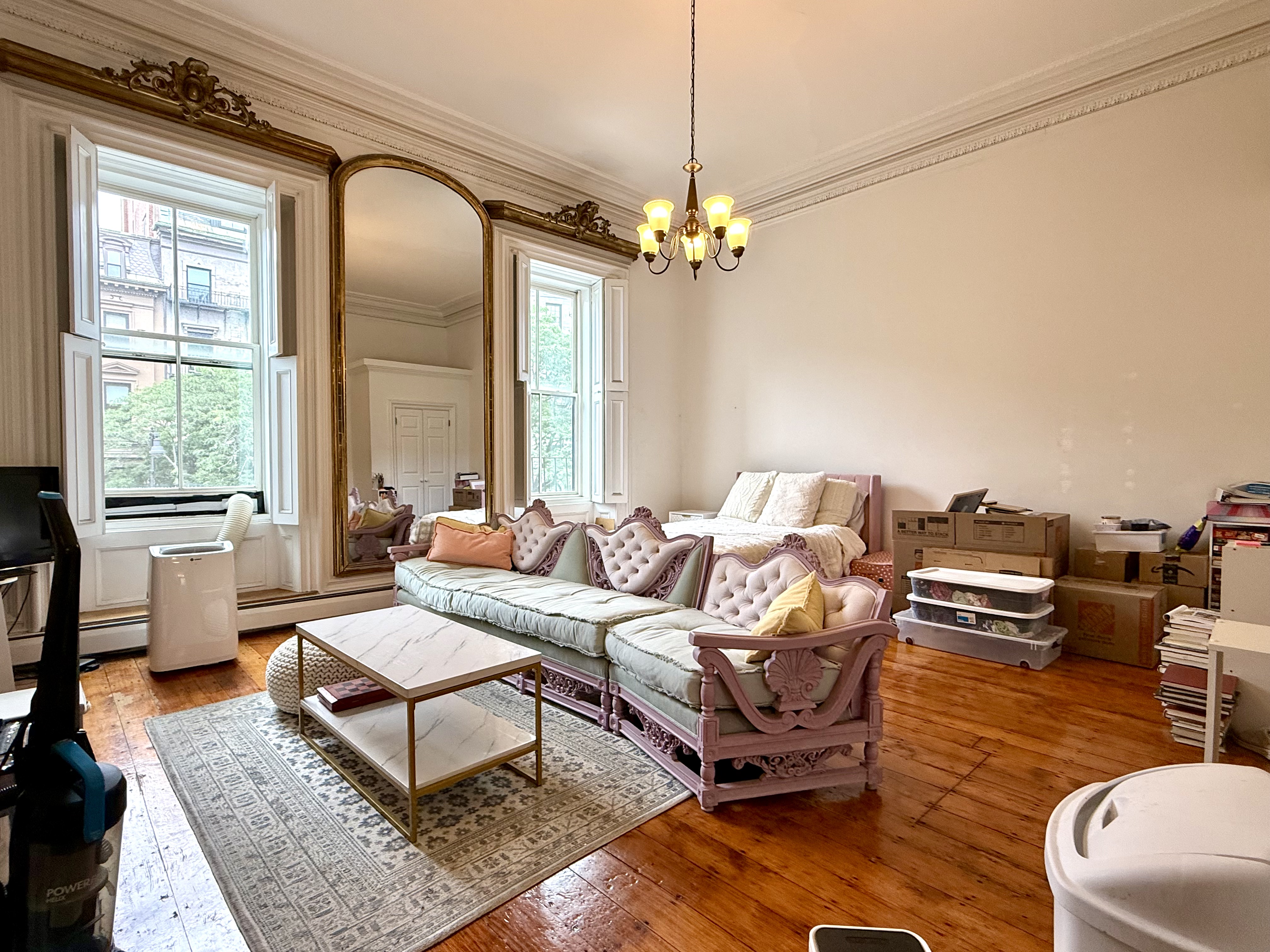 Studio bed, 1 bath apartment for rent at 141 Beacon St Unit 5A, Back Bay — photo 3 of 10