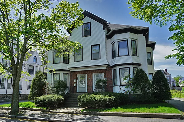 1 bed, 1 bath apartment for rent at 141 Brown St Unit 141-1, South Side — photo 6 of 6