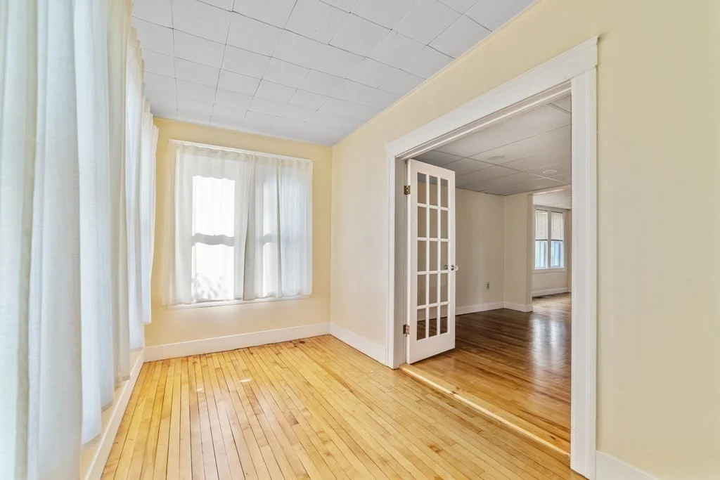 3 bed, 1 bath apartment for rent at 141 Cambridge St Unit 1, Worcester — photo 4 of 7