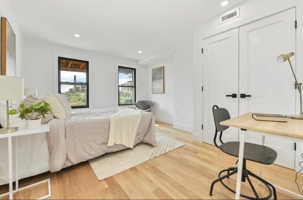 2 bed, 2 bath apartment for rent at 141 Chelsea St Unit 3, East Boston — photo 6 of 14