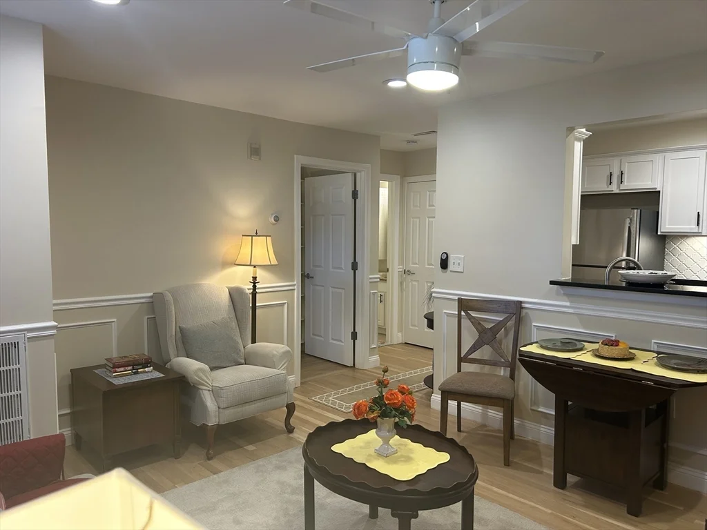 1 bed, 1 bath apartment for rent at 141 Chestnut St Unit G7, Needham — photo 2 of 6