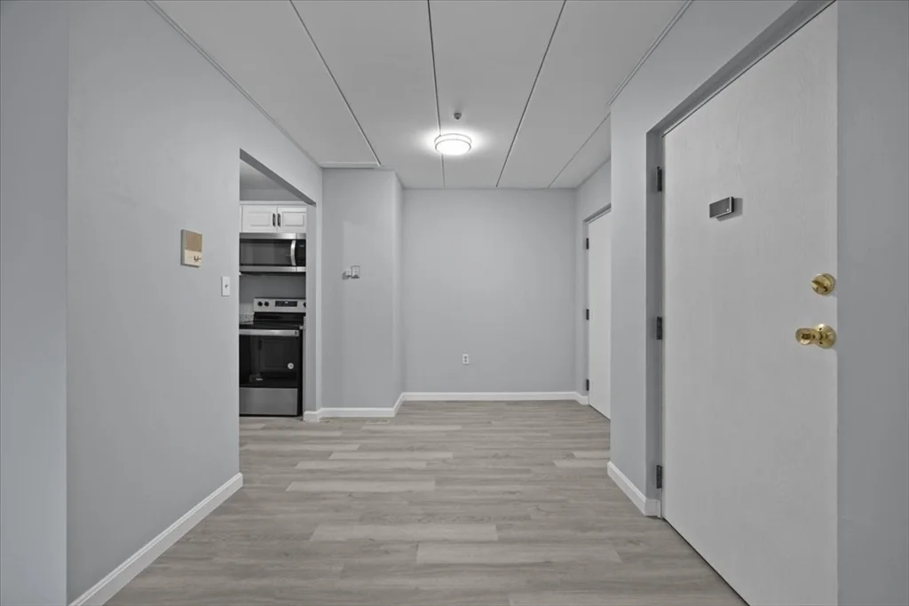 2 bed, 1 bath apartment for rent at 141 Commercial St Unit 9, Braintree — photo 10 of 16