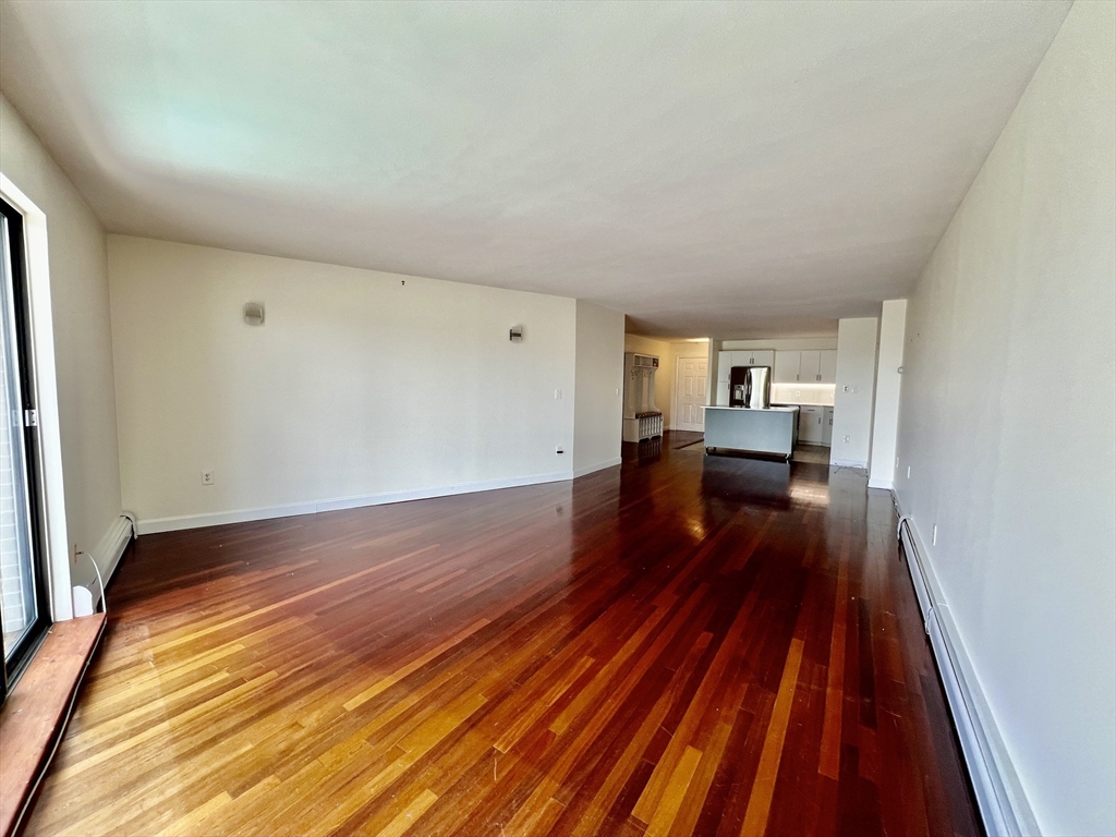 2 bed, 2 bath apartment for rent at 141 Coolidge St Unit 420, Watertown — photo 4 of 9