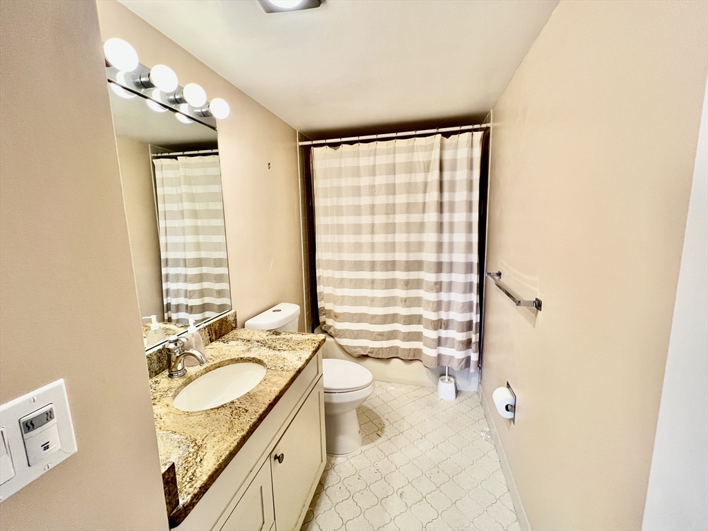 2 bed, 2 bath apartment for rent at 141 Coolidge St Unit 420, Watertown — photo 9 of 9