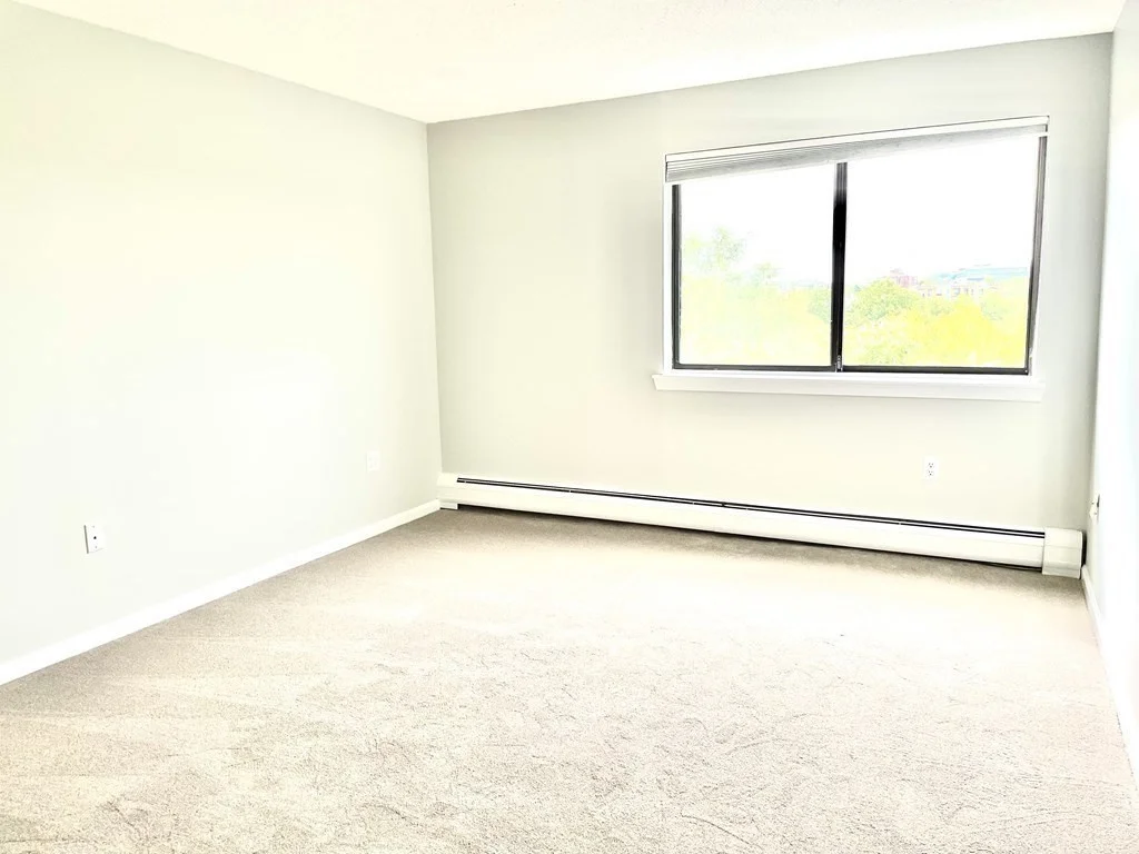 2 bed, 2 bath apartment for rent at 141 Coolidge Unit 511, Watertown — photo 13 of 20