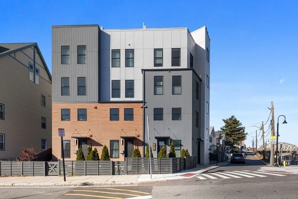 3 bed, 2 bath apartment for rent at 141 Cross St Unit A, East Somerville — photo 26 of 28