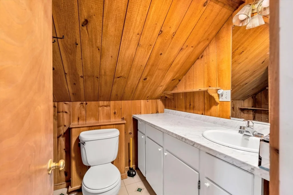 1 bed, 1 bath apartment for rent at 141 Division Unit 4, Harwich — photo 9 of 10