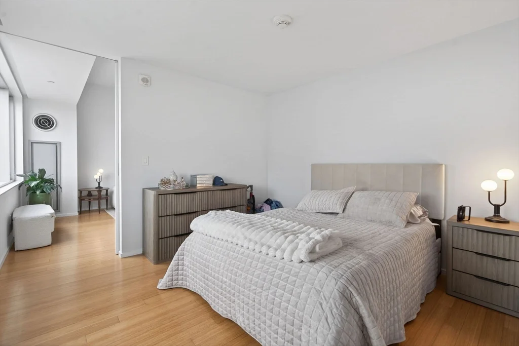 1 bed, 1 bath apartment for rent at 141 Dorchester Ave Unit 1005, South Boston — photo 12 of 14