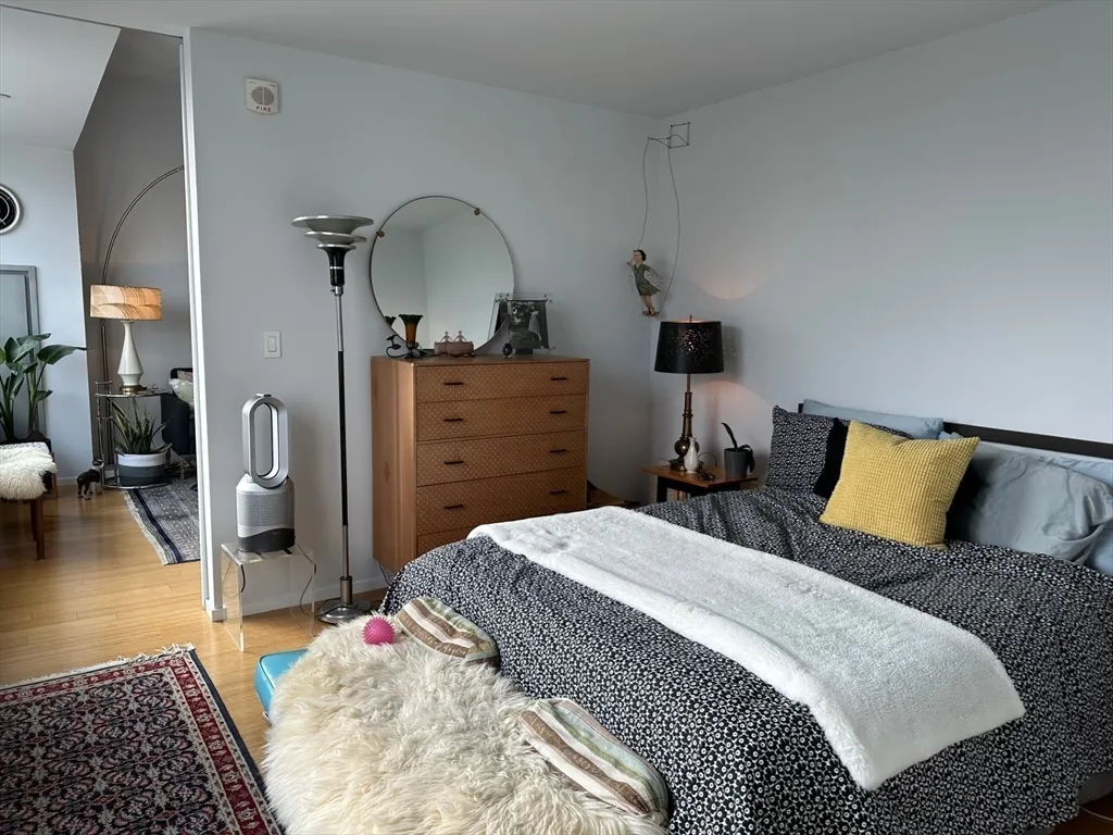 1 bed, 1 bath apartment for rent at 141 Dorchester Ave Unit 1005, South Boston — photo 5 of 14