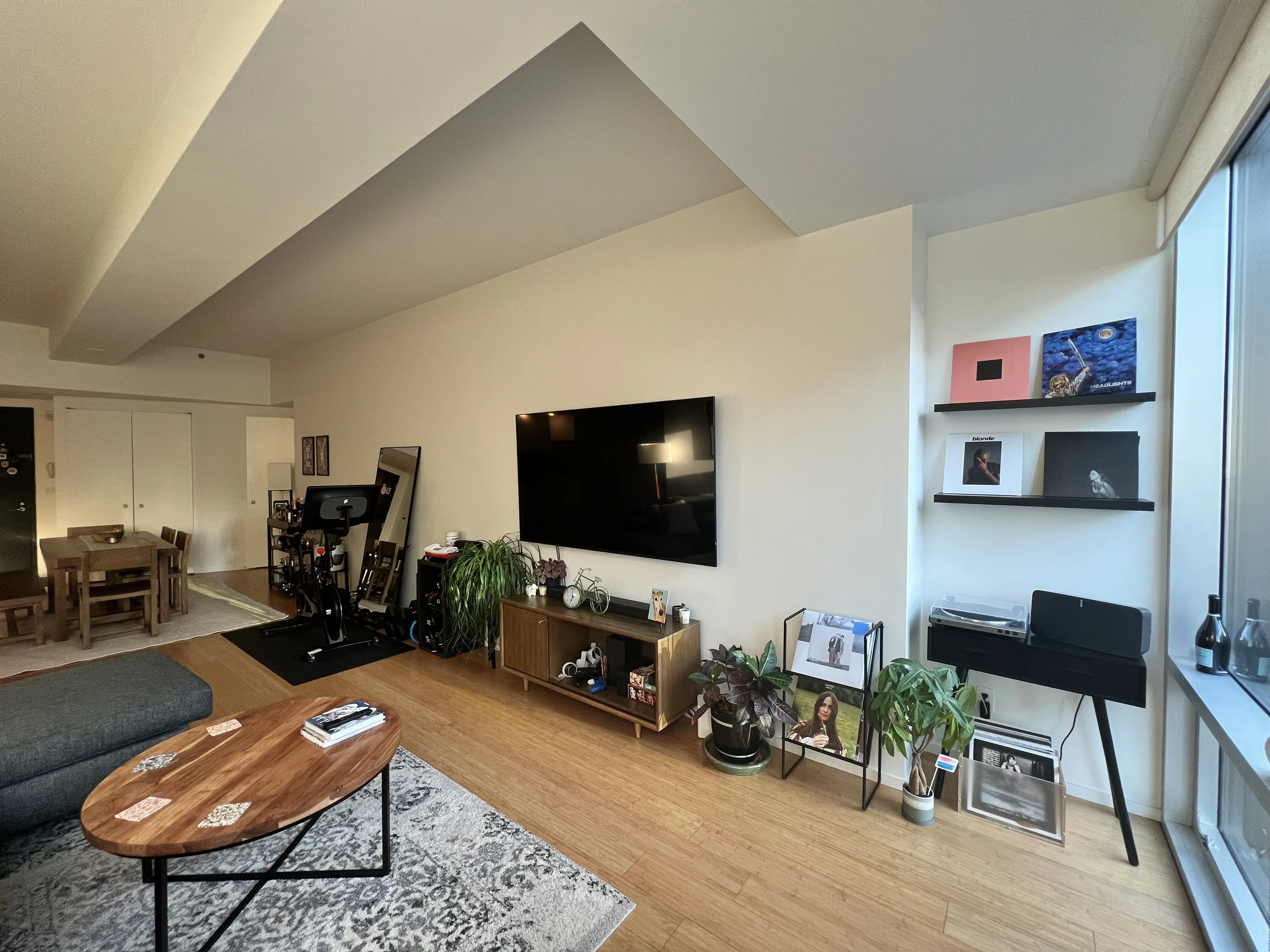 1 bed, 1 bath apartment for rent at 141 Dorchester Ave Unit 118, South Boston — photo 3 of 17