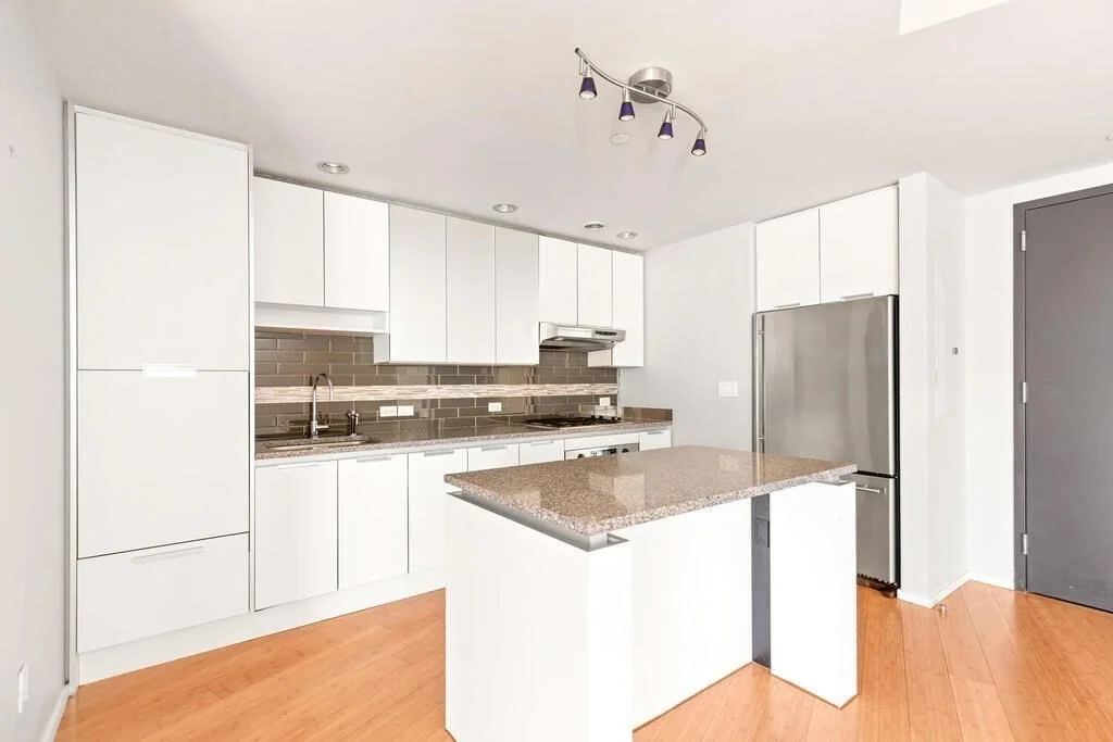 1 bed, 1 bath apartment for rent at 141 Dorchester Ave Unit 318, South Boston — photo 4 of 9