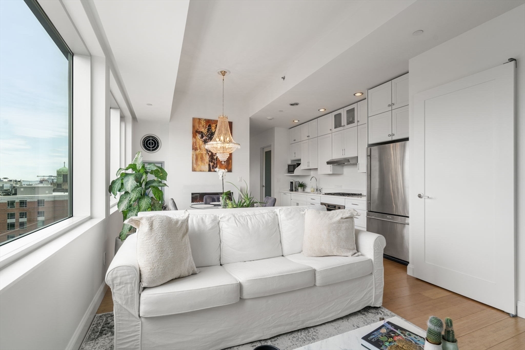 1 bed, 1 bath apartment for rent at 141 Dorchester Ave Unit 603, South Boston — photo 4 of 23