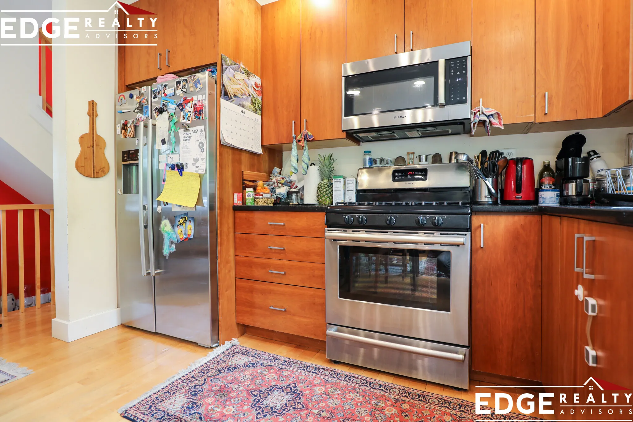 3 bed, 3 bath apartment for rent at 141 Elm St Unit 1, The Port — photo 3 of 18