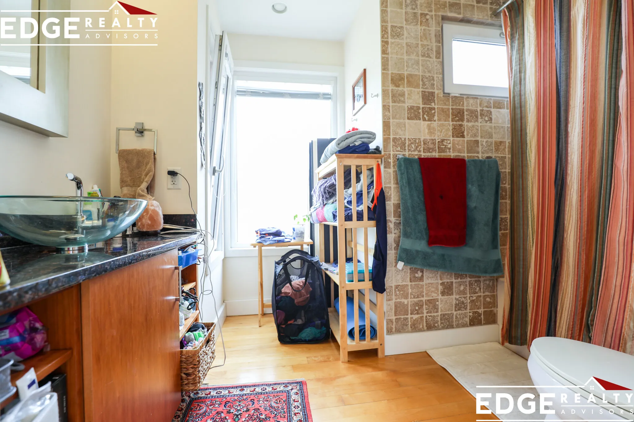 3 bed, 3 bath apartment for rent at 141 Elm St Unit 1, The Port — photo 8 of 18