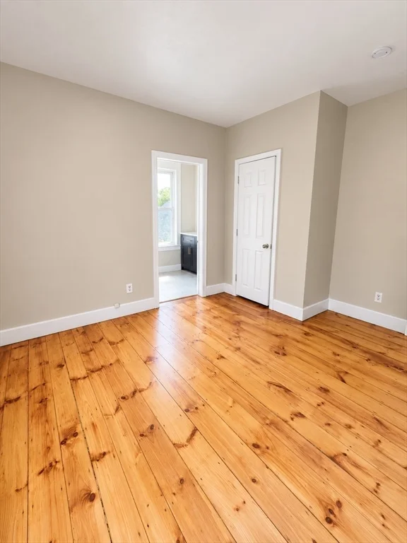 3 bed, 1 bath apartment for rent at 141 Everett St Unit 2, Southbridge — photo 6 of 8