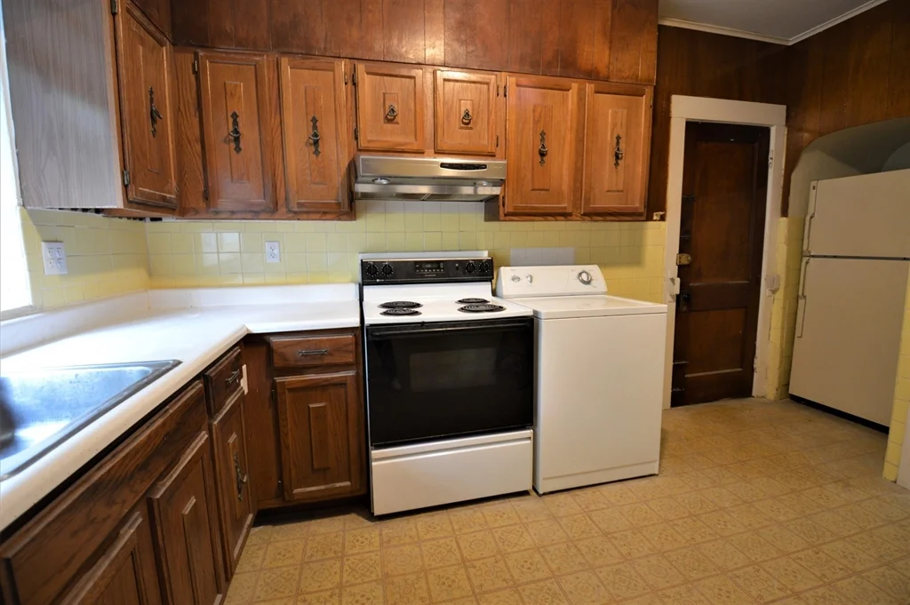 2 bed, 1 bath apartment for rent at 141 Fuller St Unit 1, North Brookline — photo 10 of 18