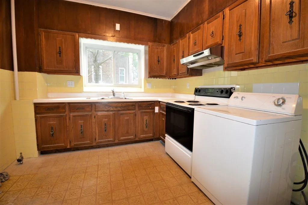 2 bed, 1 bath apartment for rent at 141 Fuller St Unit 1, North Brookline — photo 9 of 18