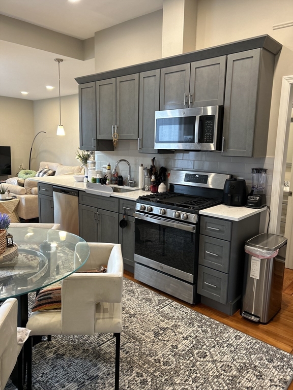 1 bed, 1 bath apartment for rent at 141 Galen St Unit 1, Watertown — photo 2 of 11