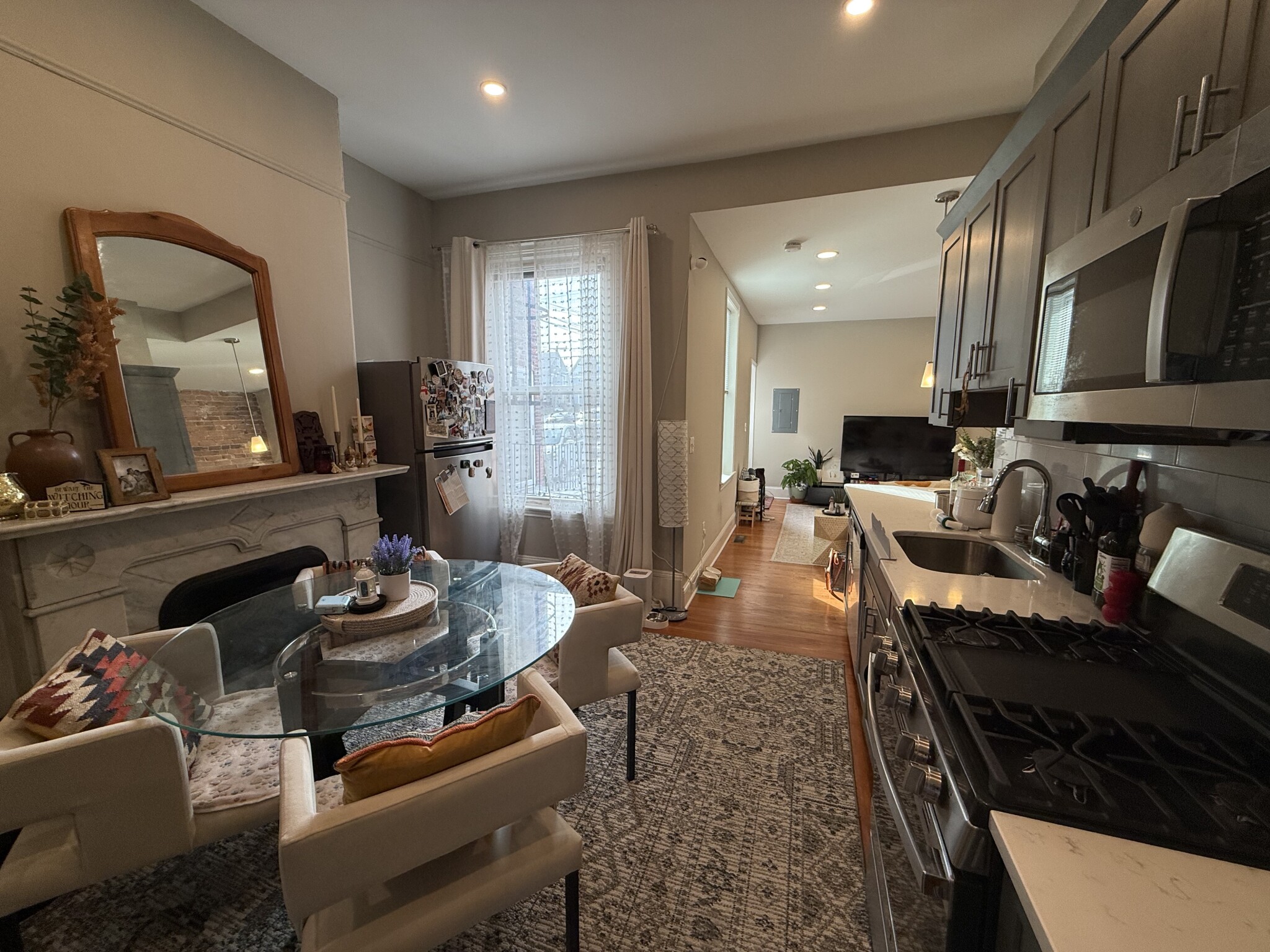 1 bed, 1 bath apartment for rent at 141 Galen St Unit 2, Watertown — photo 9 of 9