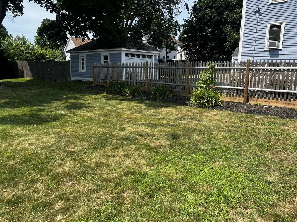 2 bed, 1 bath apartment for rent at 141 High St Unit 1, Danvers — photo 5 of 18