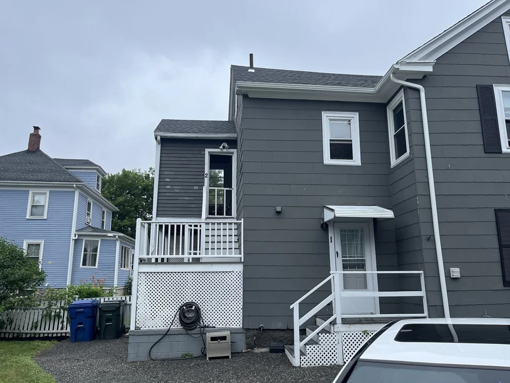 2 bed, 1 bath apartment for rent at 141 High St Unit 2, Danvers