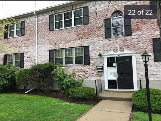 3 bed, 2 bath apartment for rent at 141 Lake Shore Rd Unit 4, Brighton — photo 21 of 21