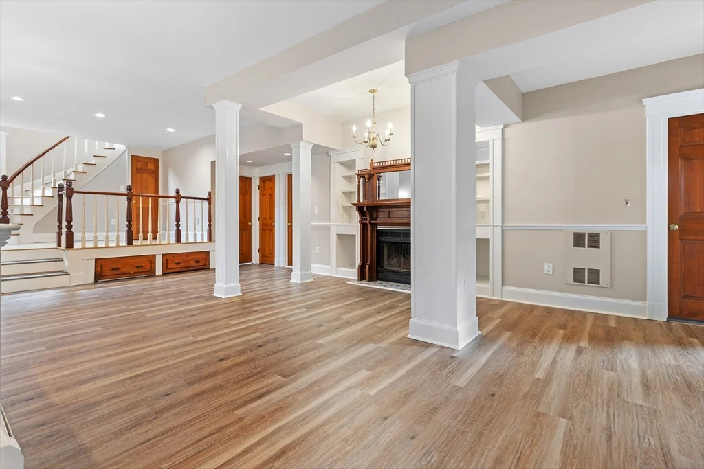5 bed, 3 bath apartment for rent at 141 Longwood Ave Unit 1, Coolidge Corner — photo 17 of 30