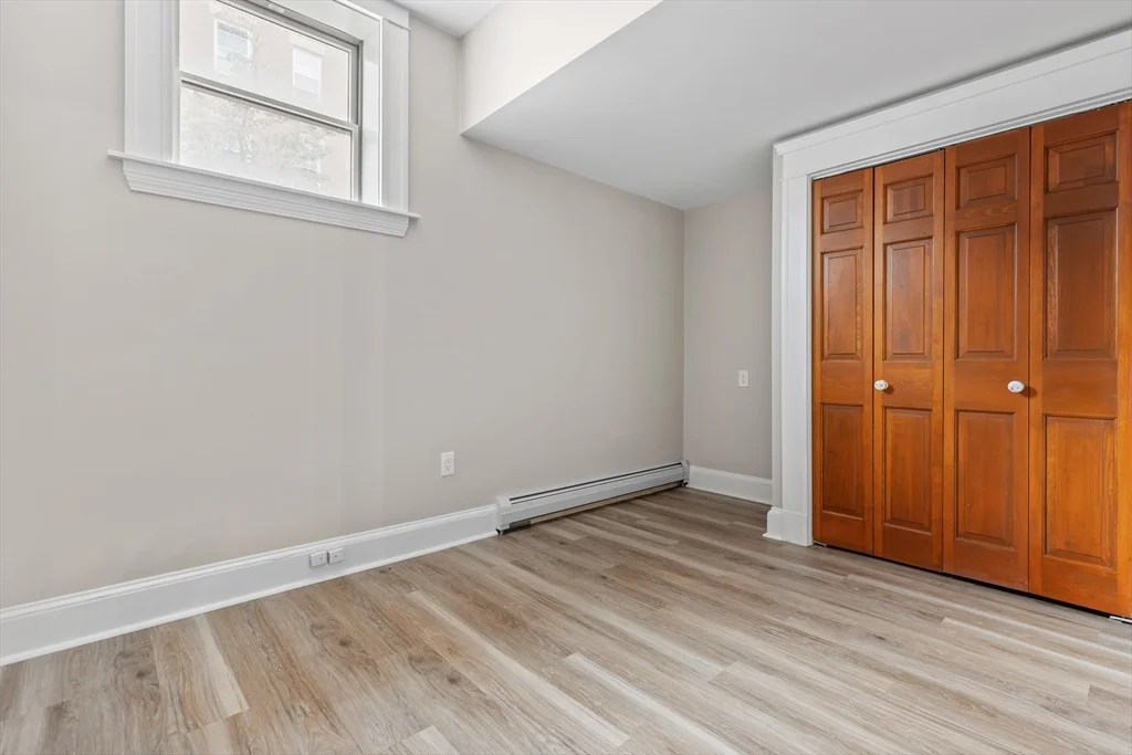 5 bed, 3 bath apartment for rent at 141 Longwood Ave Unit 1, Coolidge Corner — photo 24 of 30